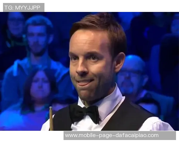 塔克遭遇伤病困扰初步诊断为硬伤赛后将进行详细检查以确定恢复情况 塔克遭遇伤病困扰初步诊断为硬伤赛后将进行详细检查以确定恢复情况