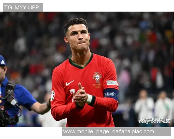 C罗传射助球队获胜社交媒体分享庆祝瞬间展现不懈努力与坚持 C罗传射助球队获胜社交媒体分享庆祝瞬间展现不懈努力与坚持