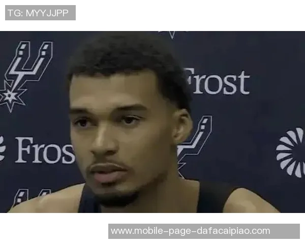 文班昨日数据确认29分11篮板9盖帽首节一次干扰未计入统计引发讨论 文班昨日数据确认29分11篮板9盖帽首节一次干扰未计入统计引发讨论