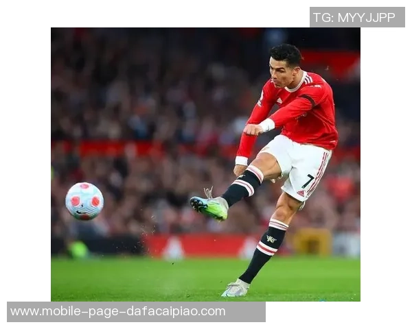 C罗职业生涯跳跃高度盘点2013年对曼联创下293米纪录 C罗职业生涯跳跃高度盘点2013年对曼联创下293米纪录